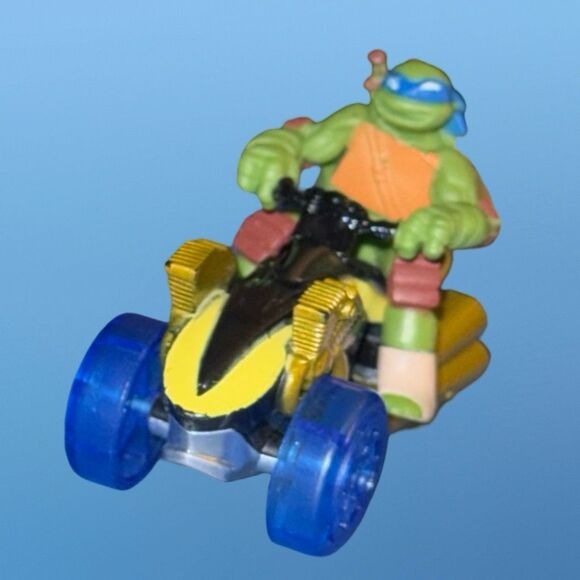 2014 Viacom Teenage Mutant Ninja Turtles TMNT Leonardo 2.5" Diecast Car A21 - Picture 4 of 9